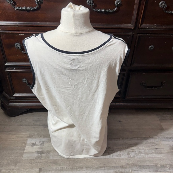 White Stag Boxy Black and White Tank Top casual summer - Picture 3 of 4